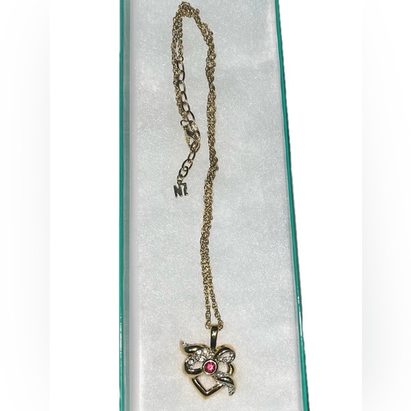 Nina Ricci Gold Plated Swarovski Crystals & Red Ruby Heart Bow Women’s Necklace - Picture 1 of 6